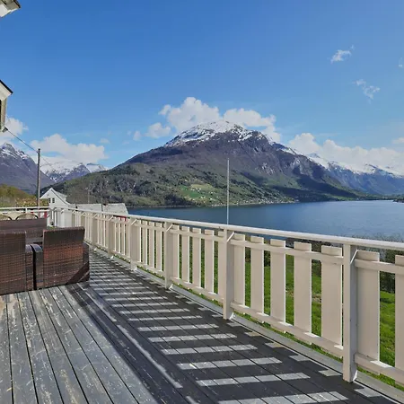 Solheim Gard בית נופש