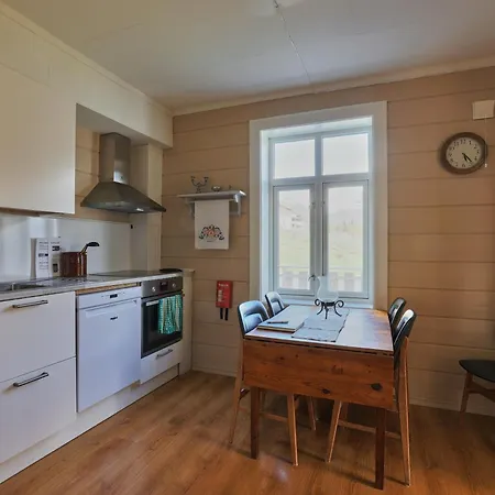 Solheim Gard סטרין