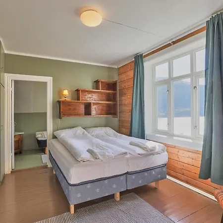 בית נופש Solheim Gard